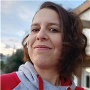 Clases dinámicas y participativas para mantener bien despierta tu motivación para aprender español.